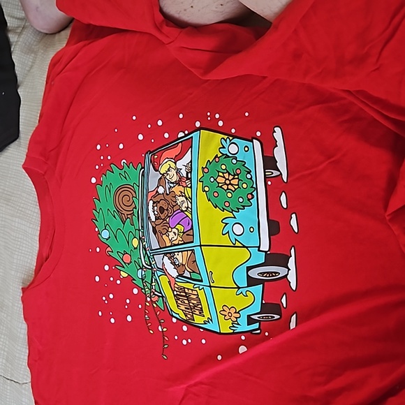 Scooby-Doo/Christmas mash-up tshirt - Picture 1 of 1